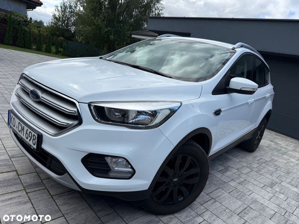 Ford Kuga 1.5 EcoBoost 2x4 Business Edition - 1