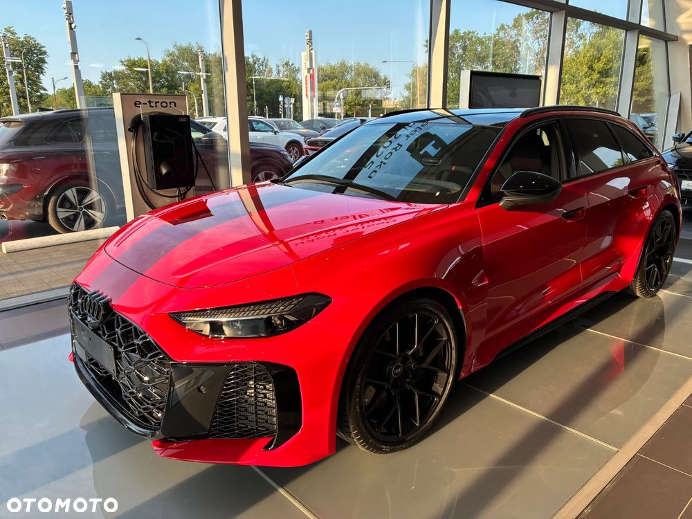 Audi RS5 Avant - 25