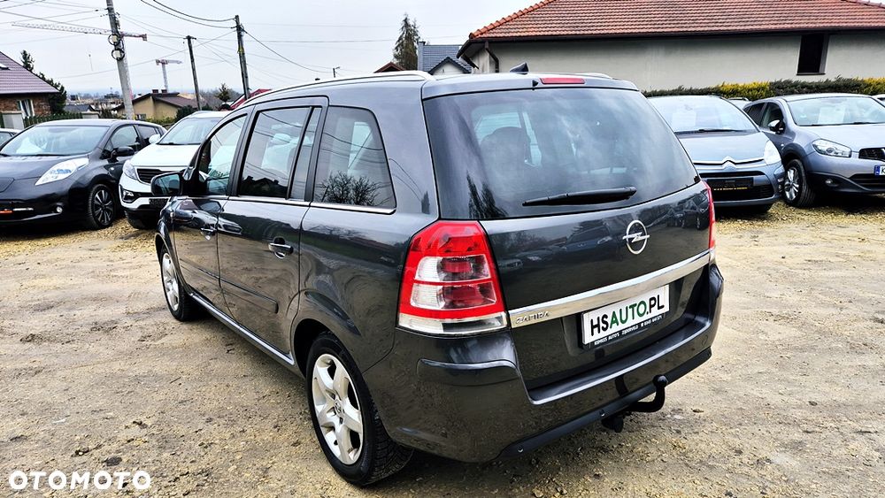 Opel Zafira 1.8 Cosmo EU5 - 16