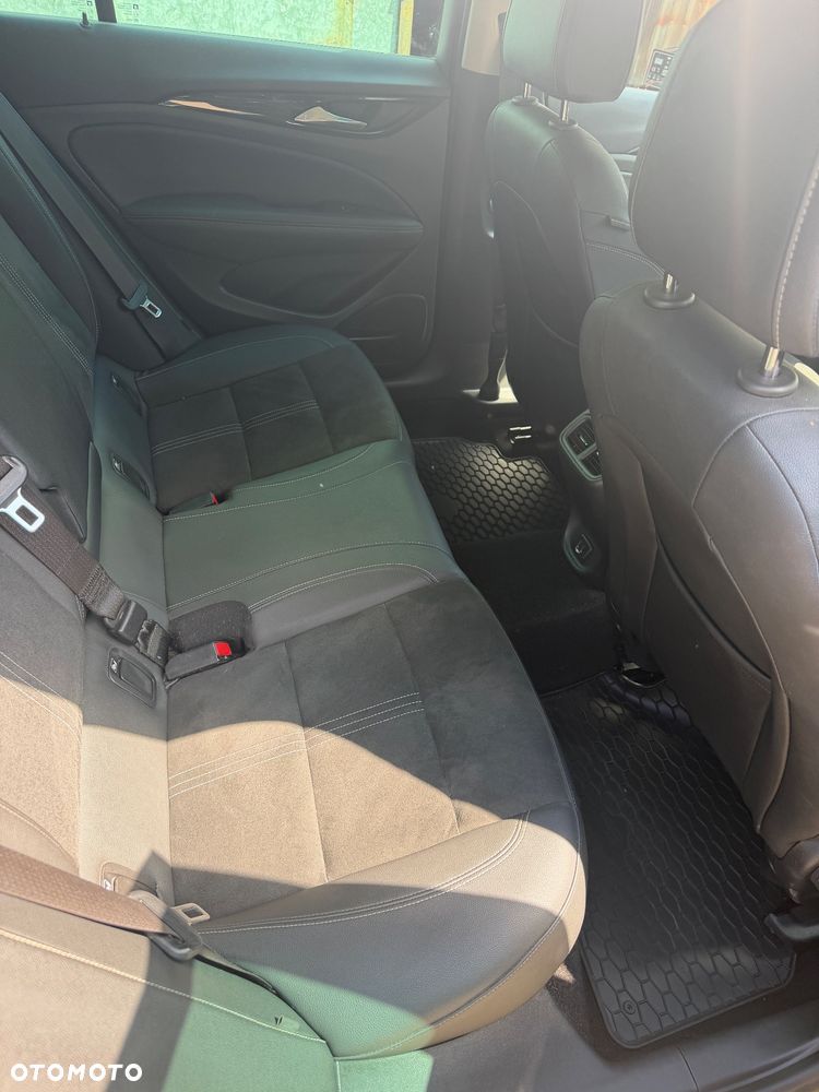 Opel Insignia 2.0 CDTI Business Elegance S&S - 13