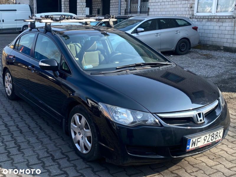 Honda Civic 1.8 Comfort - 3
