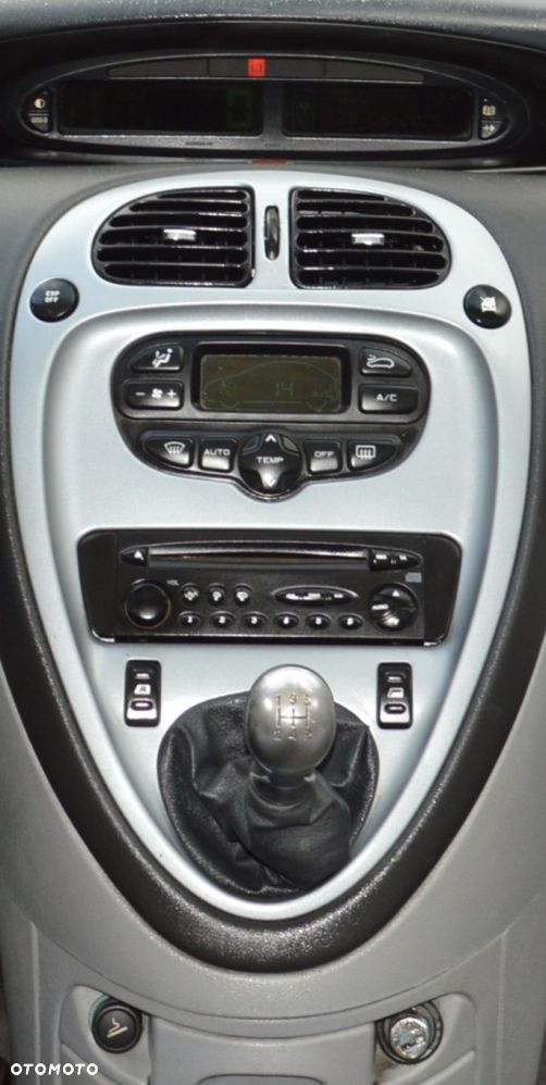 Citroën Xsara Picasso - 28