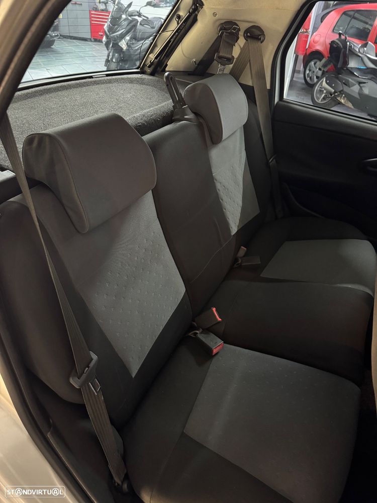 Fiat Punto 70 JTD Multijet Dynamic - 10