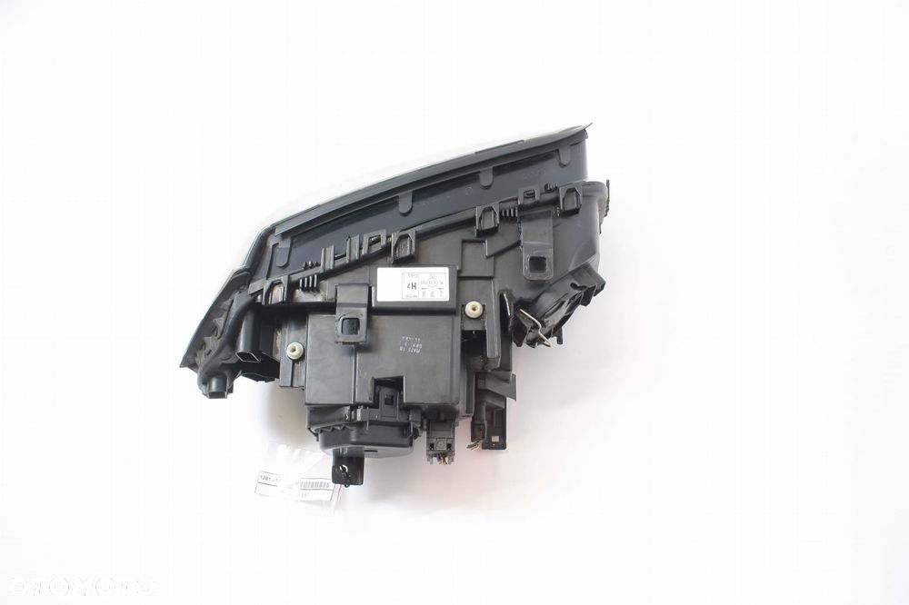 LAMPA LEWA PRZÓD BMW X3 E83 2.0i N46 - 1