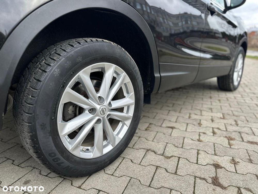 Nissan Qashqai 1.6 DCi 4x4 Black Edition EU6 - 22