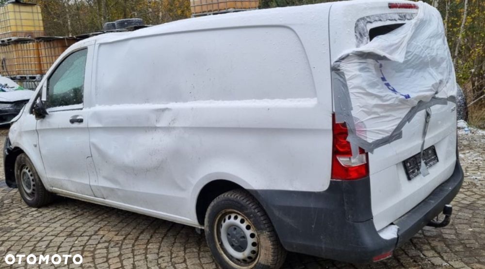 Karoseria goła uszkodzona dokumenty DE Mercedes Vito W447 2016r. 1.6 CDI - 2