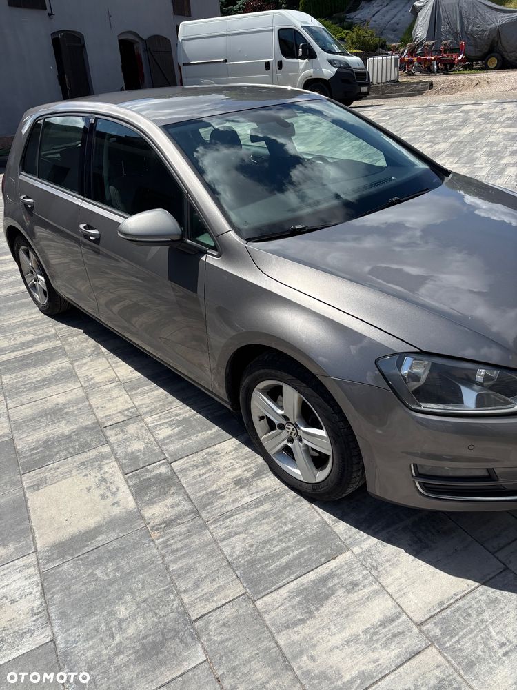 Volkswagen Golf 2.0 TDI BMT Highline DSG - 2