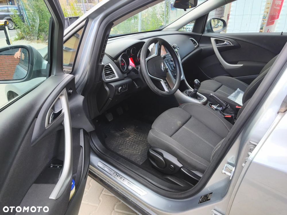 Opel Astra 1.7 CDTI Cosmo - 6