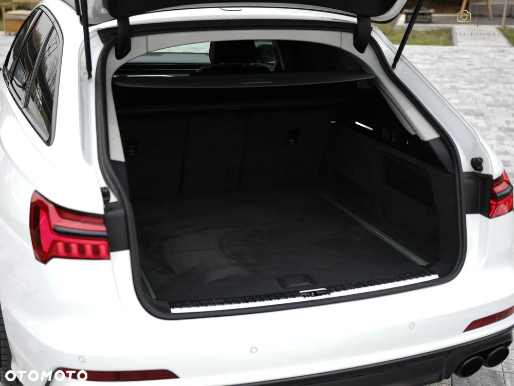 Audi A6 Avant 40 TDI mHEV Sport S tronic - 24