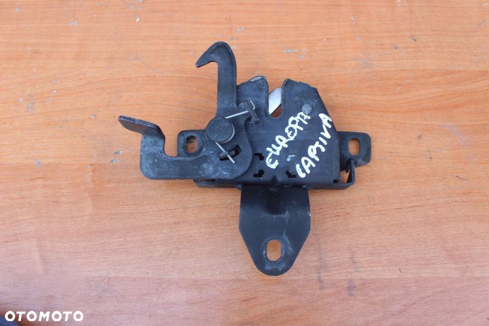 ZAMEK RYGIEL MASKI CHEVROLET CAPTIVA EUROPA