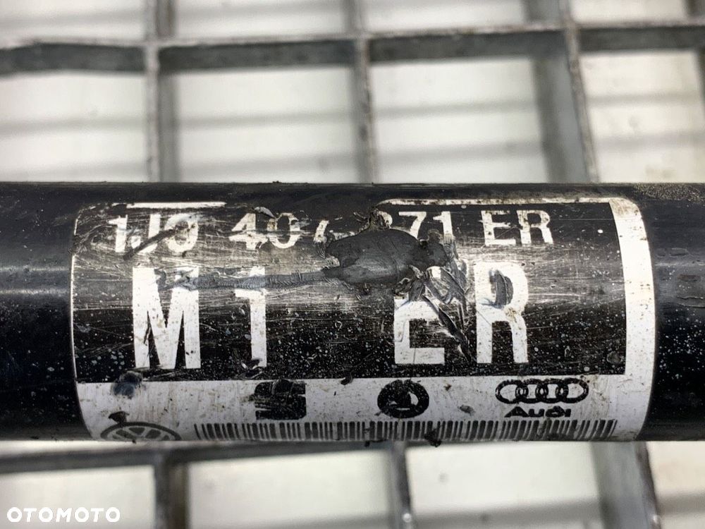 PÓŁOŚ LEWY PRZÓD - 179.00 PLN - AUDI TT (8N3) 1998 - 2006 1.8 T 132 kW [180 KM] benzyna 1998 - - 4