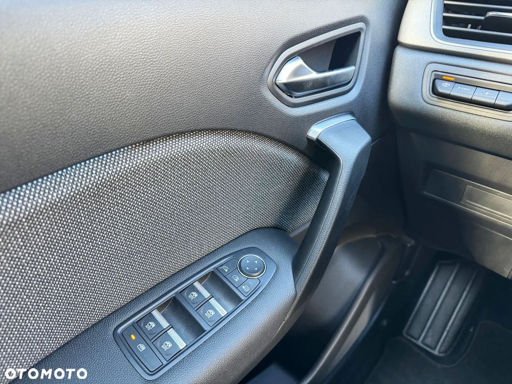 Renault Captur E-TECH Full 145 TECHNO - 25