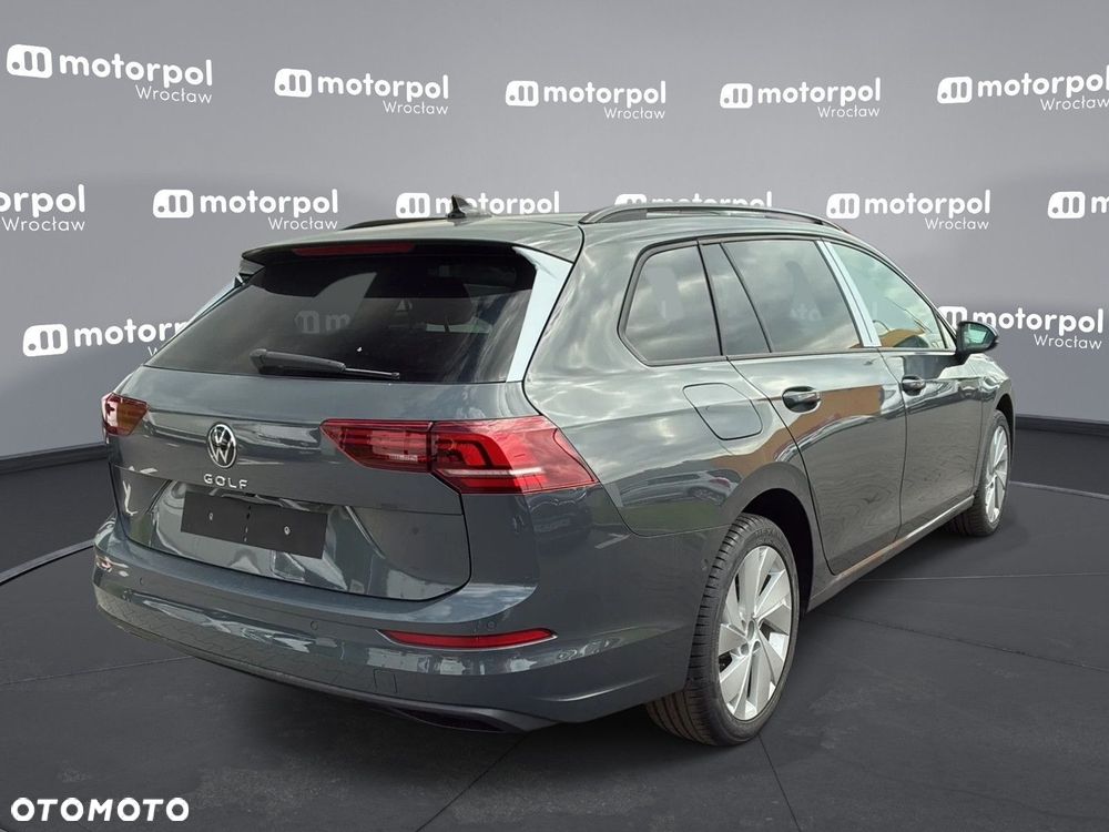 Volkswagen Golf Variant - 10