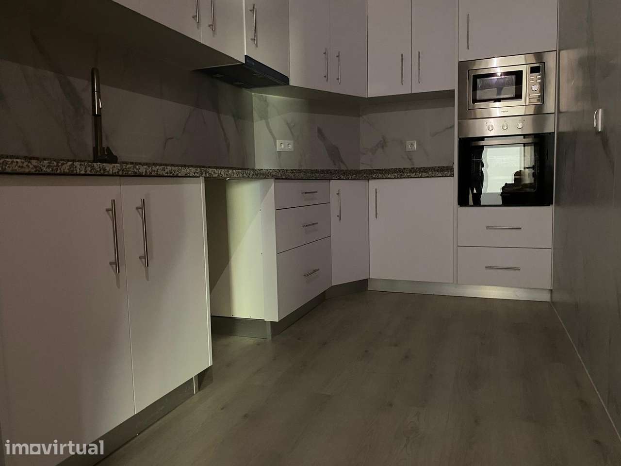 Apartamento T4+ 1 Alpiarça - Grande imagem: 2/36