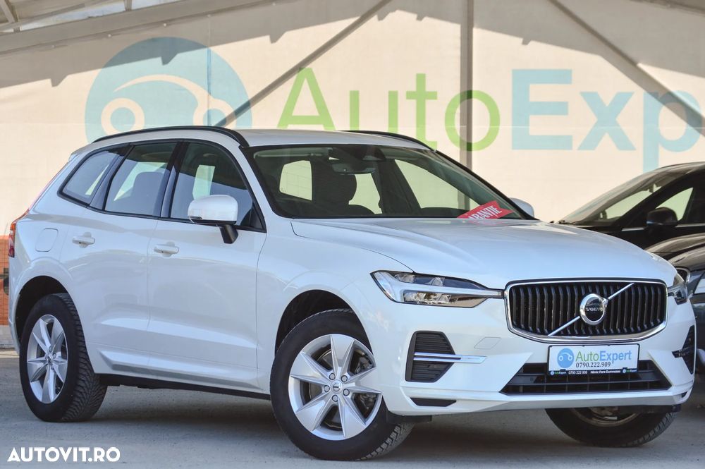 Volvo XC 60 B4 MHEV AT8 AWD Momentum Pro - 3