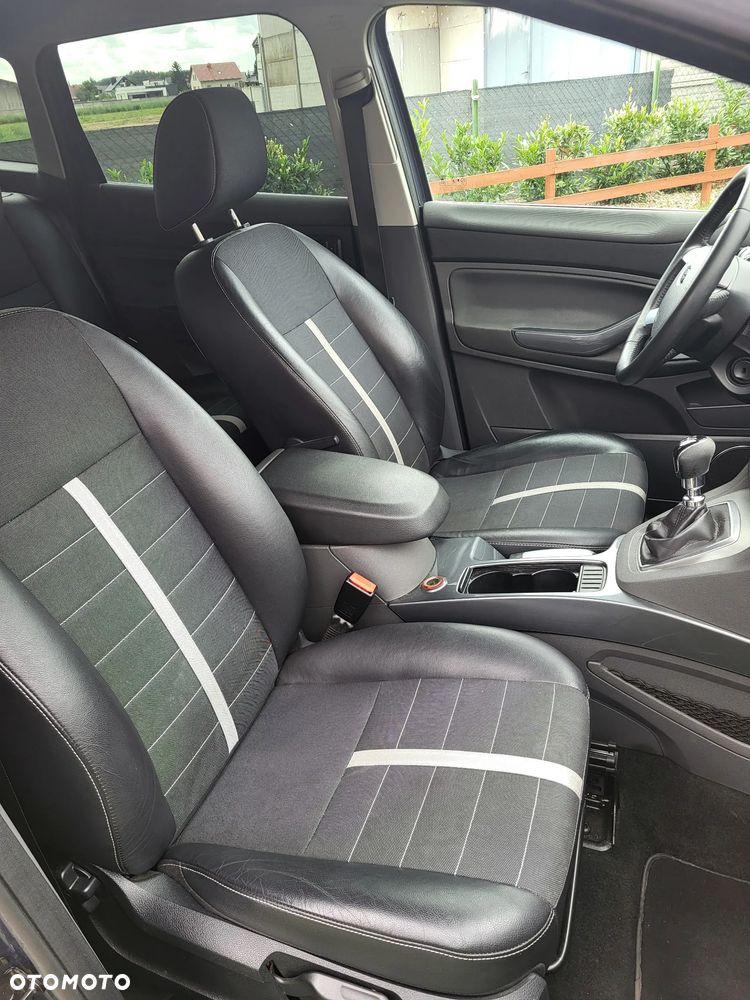 Ford Kuga 2.0 TDCi Trend - 10