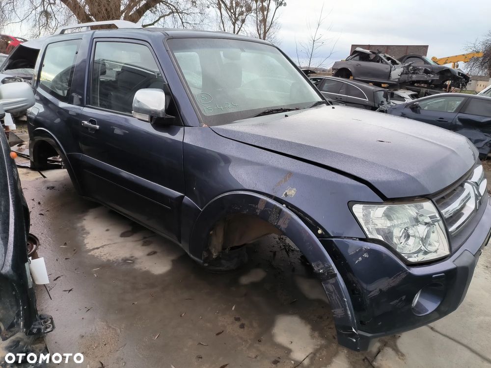 Ćwiartka lewa prawa tył Mitsubishi PAJERO 4 IV 3 drzwi - 6