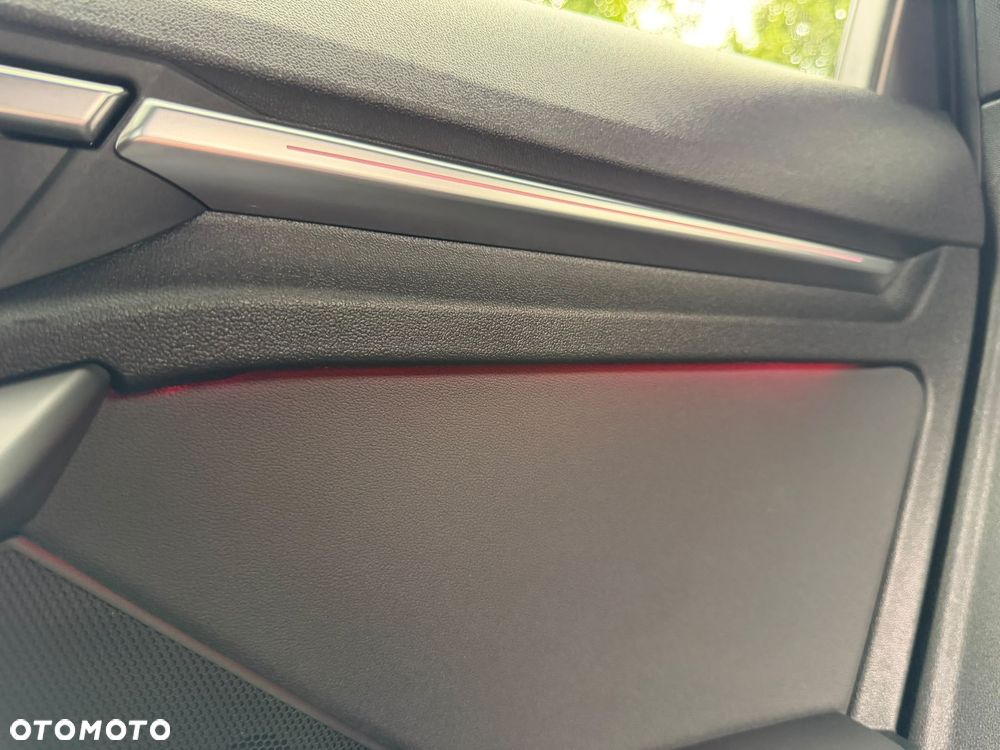 Audi A3 Sportback 45 TFSIe S tronic S line - 25