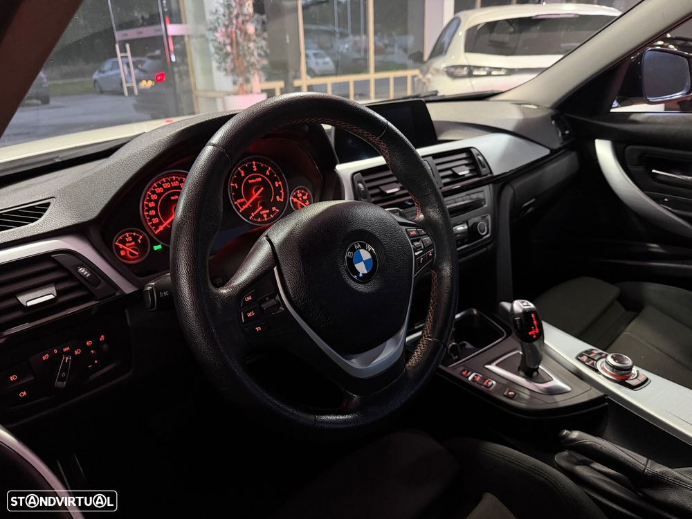 BMW 316 ver-d-line-sport-auto - 11