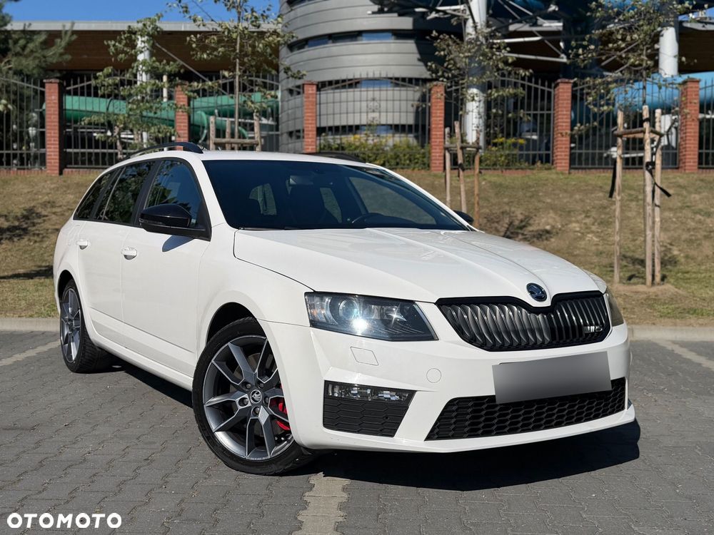 Skoda Octavia 2.0 TDI DSG RS - 5
