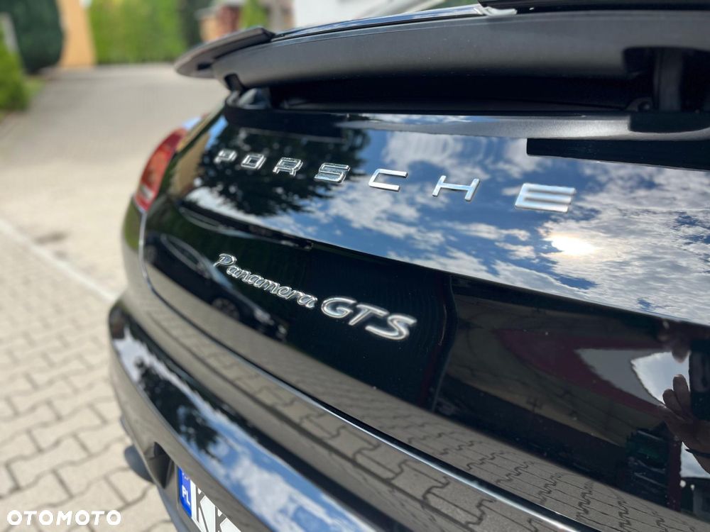 Porsche Panamera GTS - 11