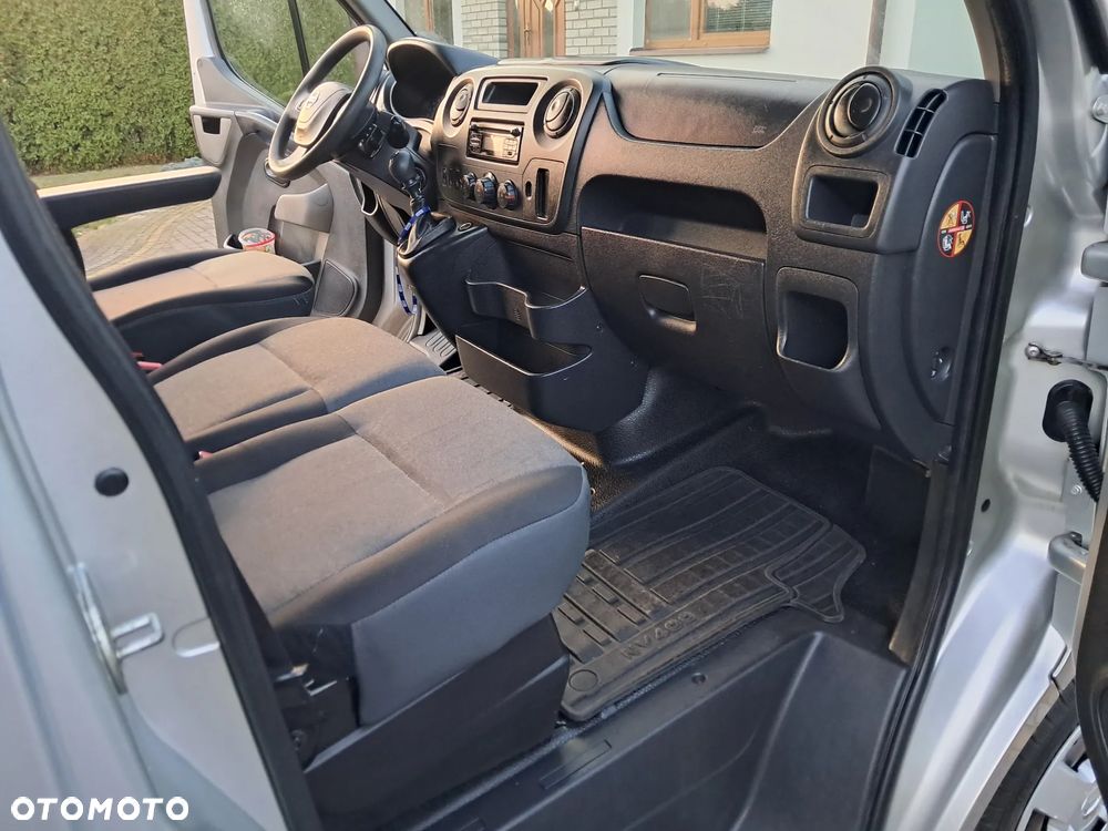 Nissan NV400 !!! BARDZO ŁADNY !!! ORYGINALNY PRZEBIEG !!! - 19