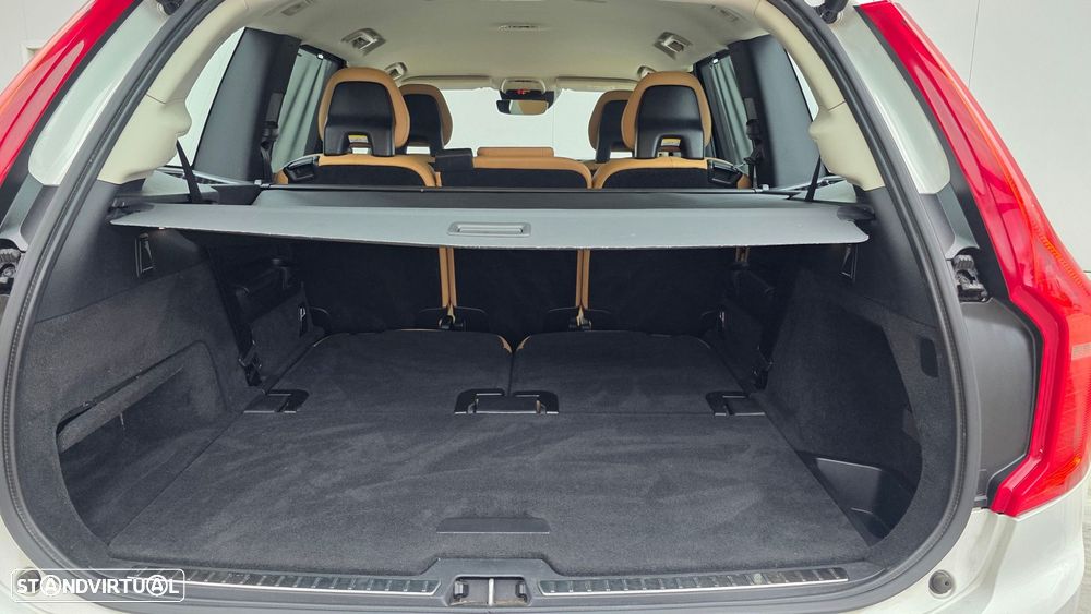 Volvo XC 90 2.0 D4 Momentum - 41