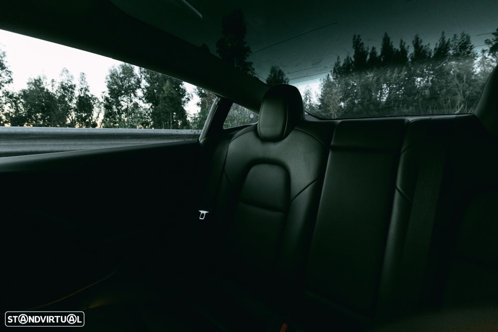 Tesla Model 3 Long-Range Dual Motor AWD - 13