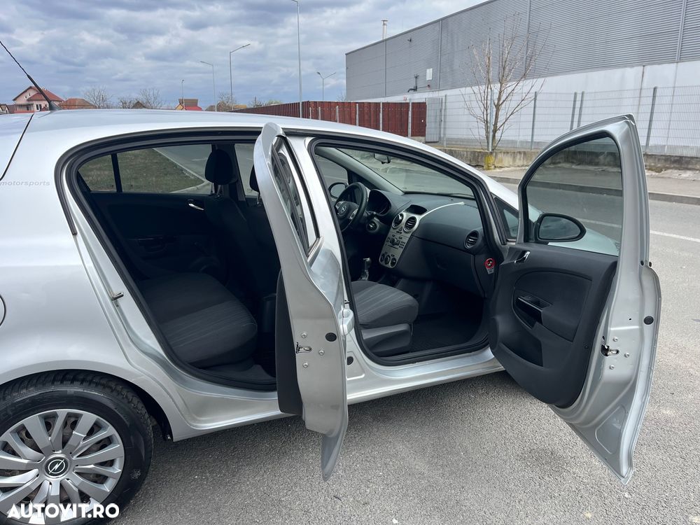 Opel Corsa 1.2 16V Color Edition - 5