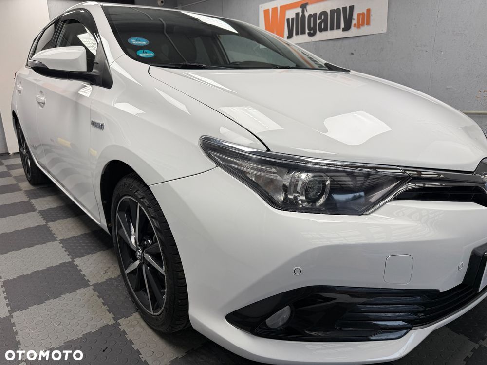 Toyota Auris - 25