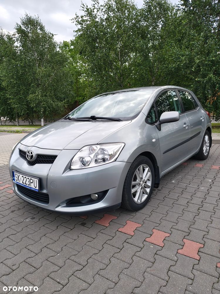 Toyota Auris 1.6 Sol - 4