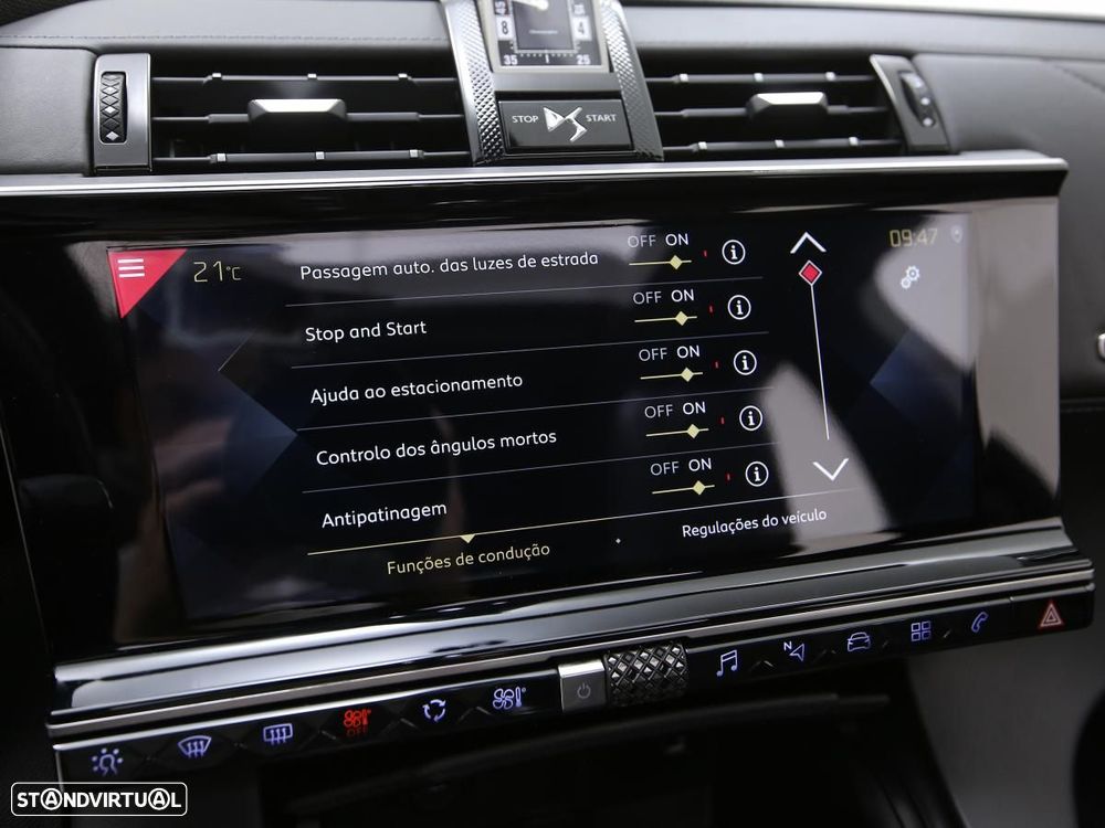 DS DS7 Crossback - 23