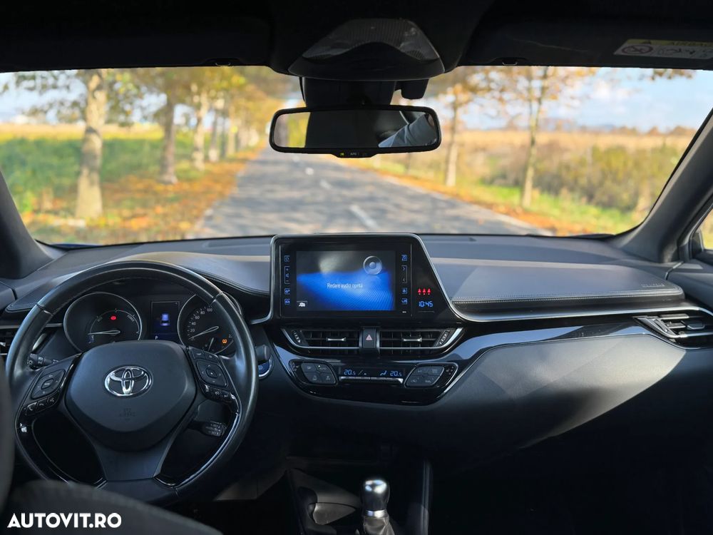Toyota C-HR Hybrid Business-Edition - 8