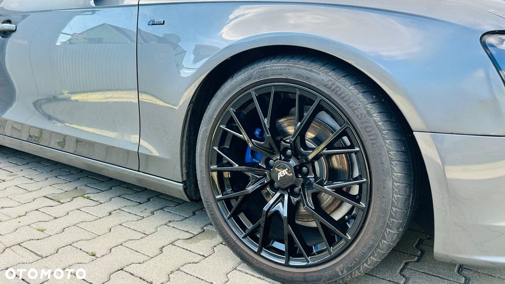 Audi A4 Avant 2.0 TDI DPF Ambition - 2