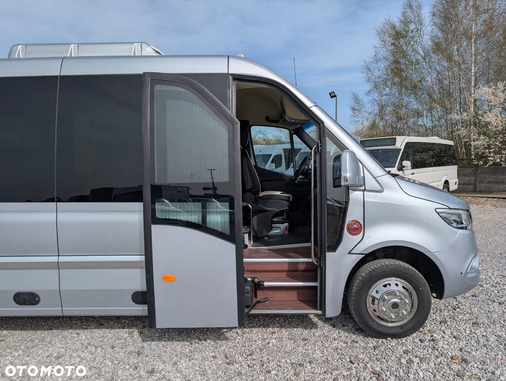 Mercedes-Benz Sprinter 519 - 16
