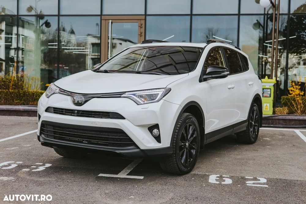 Toyota RAV4 - 1