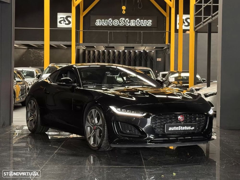 Jaguar F-Type 2.0 i4 R-Dynamic Black
