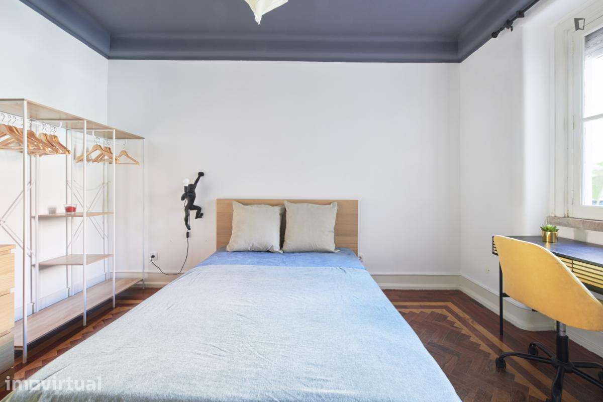 Quarto - localizado em Alameda Lisbon - Grande imagem: 5/28