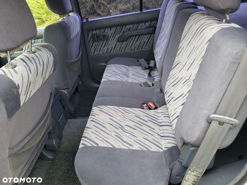 Toyota Land Cruiser - 13