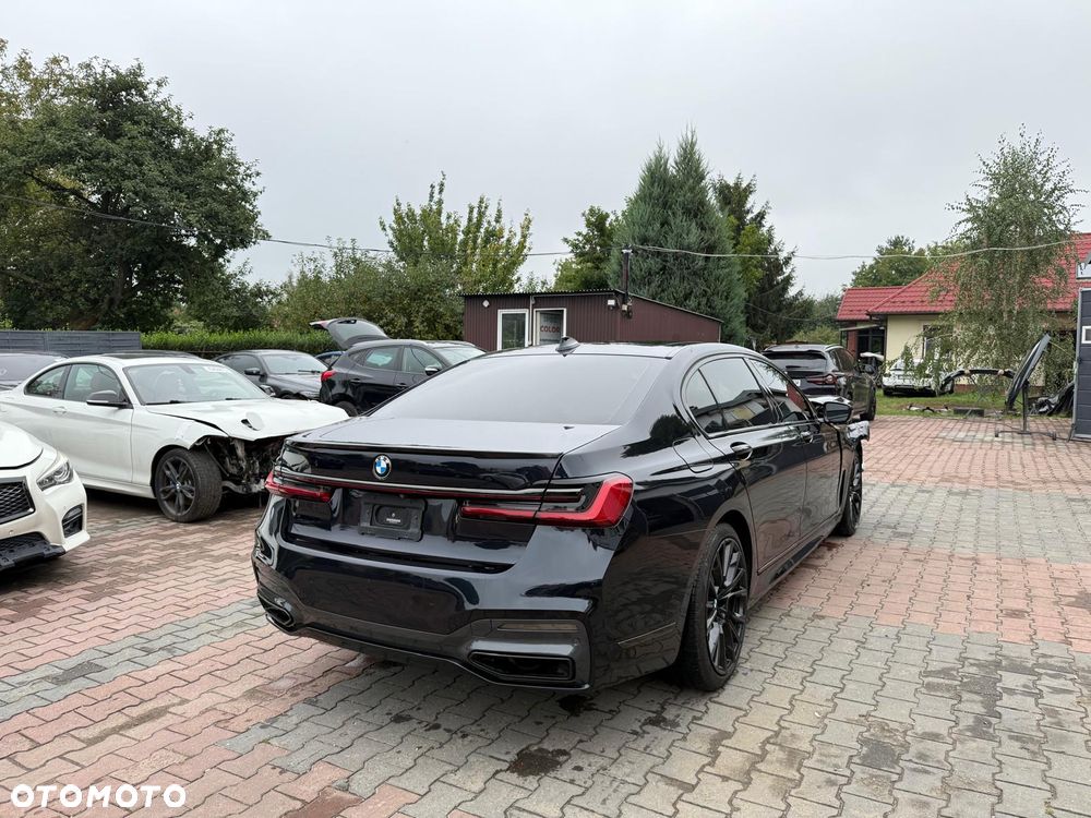 BMW Seria 7 740Li sport - 7