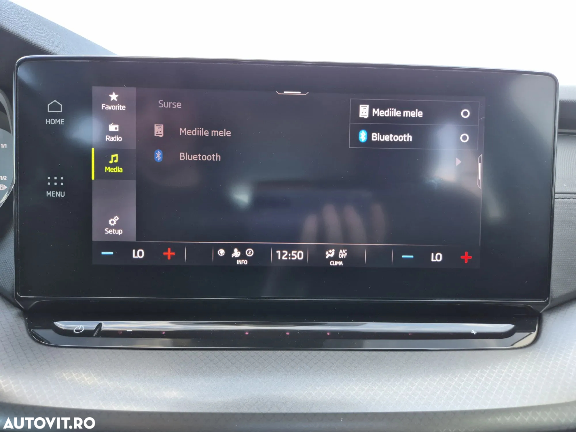 Skoda Octavia Combi 2.0 TDI DSG Ambition - 27