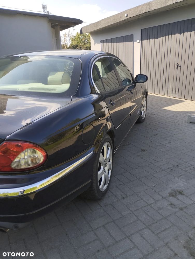 Jaguar X-Type 3.0 Executive - 4