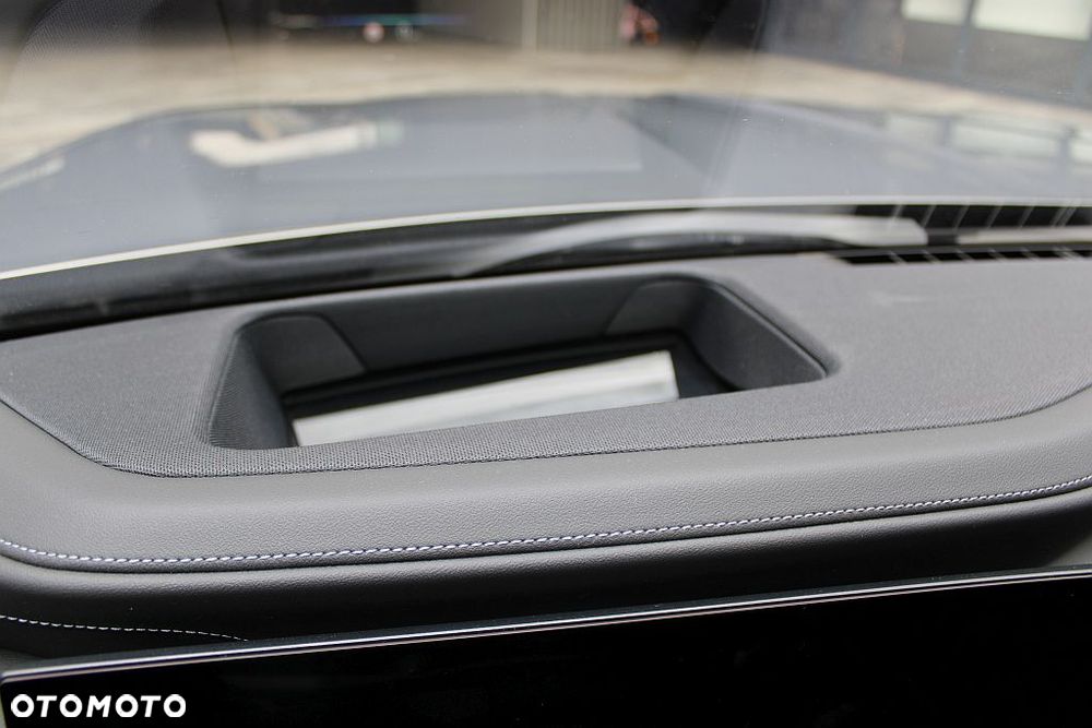 BMW Seria 7 740d xDrive mHEV sport - 21