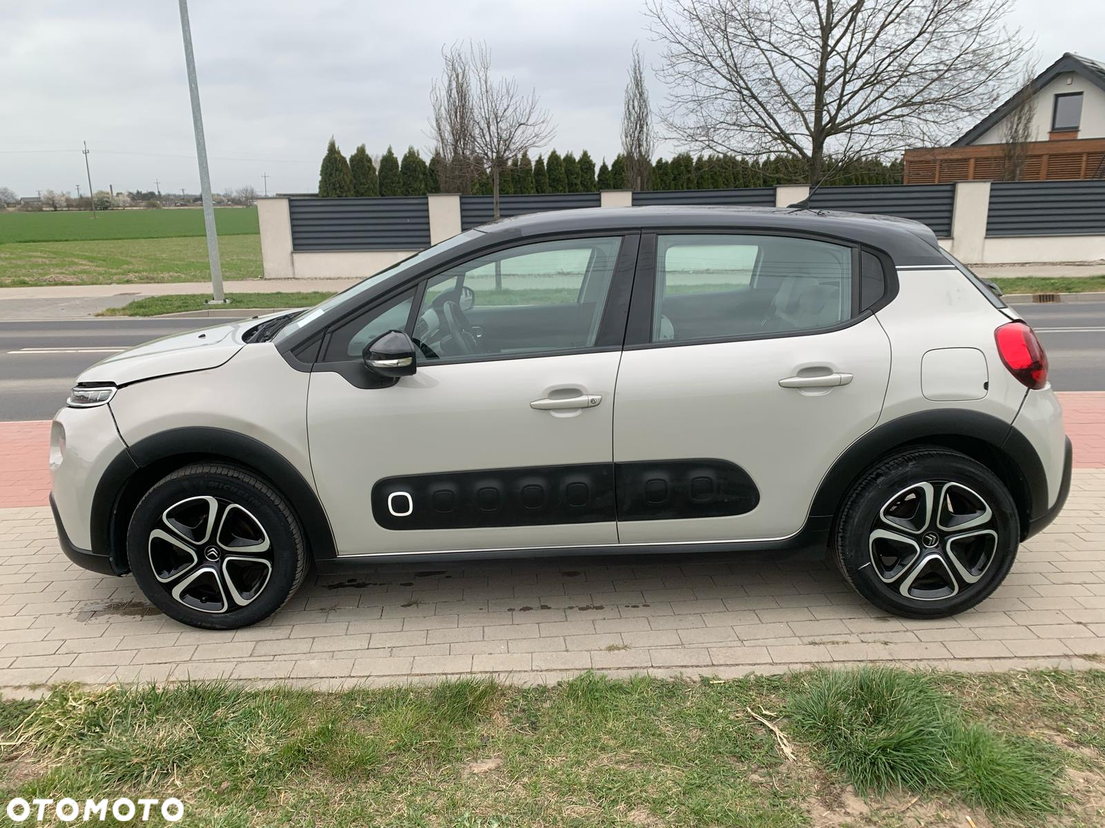 Citroën C3 1.2 PureTech Feel Pack - 3