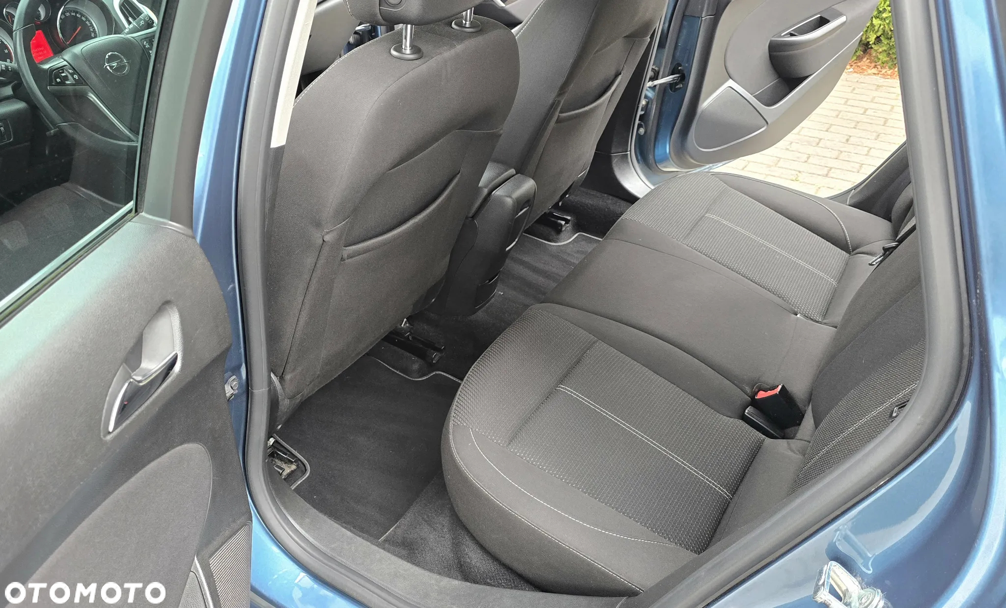 Opel Astra 1.4 Turbo Cosmo - 27
