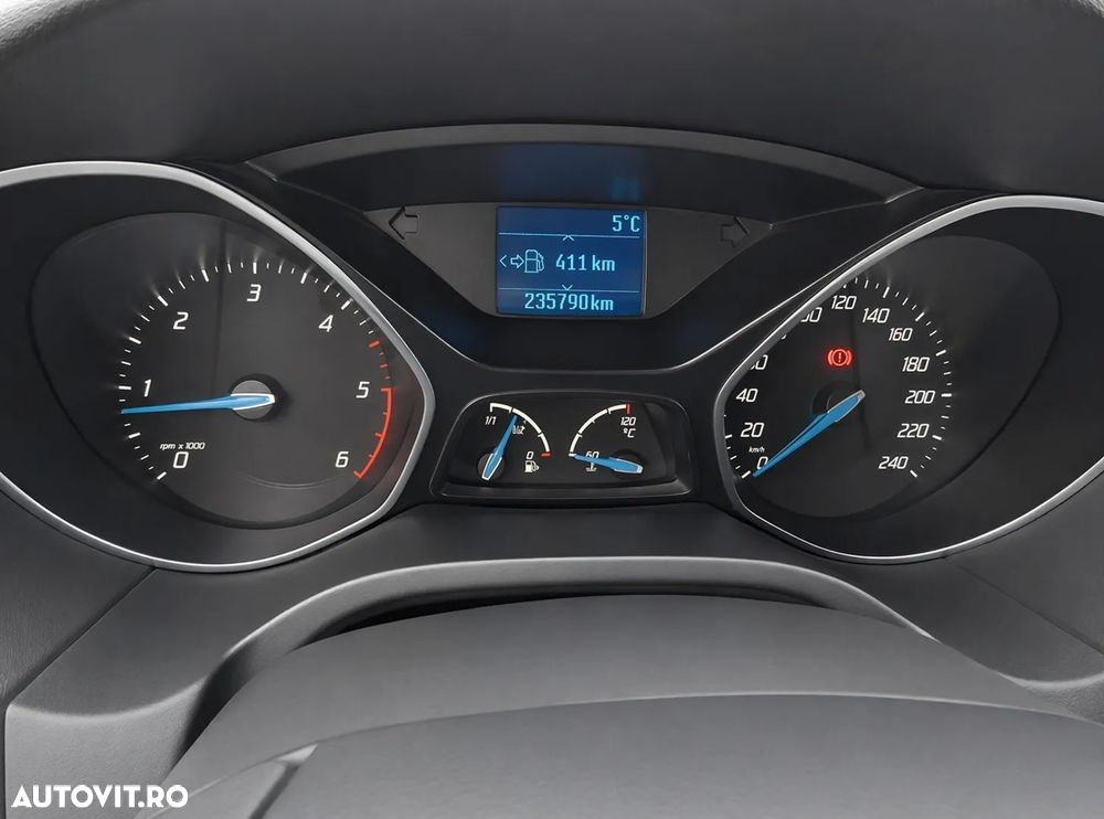 Ford Focus 1.6 TDCI DPF Titanium - 3