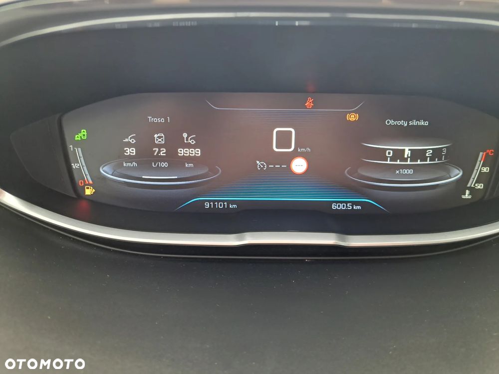 Peugeot 3008 1.2 PureTech Allure S&S - 8