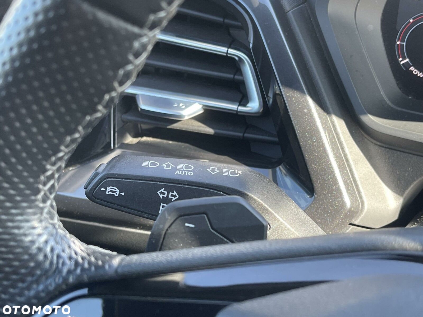 Audi Q4 e-tron - 21