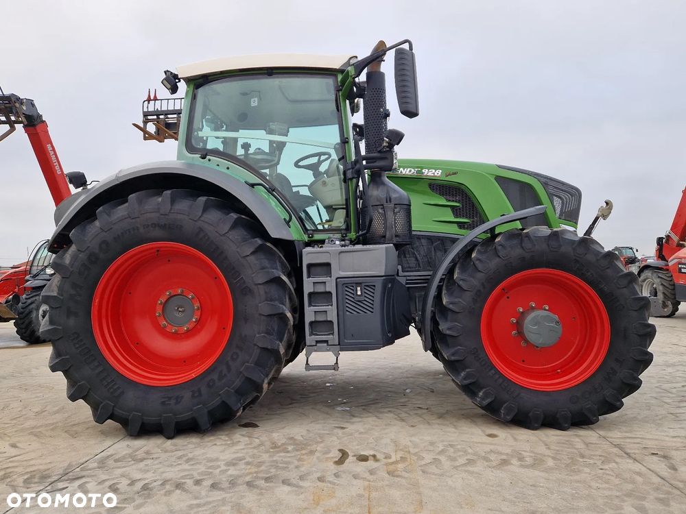 Fendt 828 VARIO PROFI P586 - 2