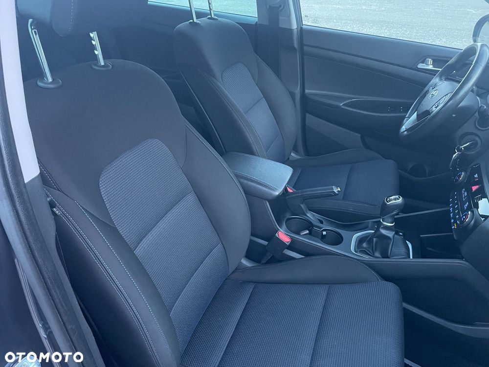 Hyundai Tucson blue 1.6 GDi 2WD Passion - 10